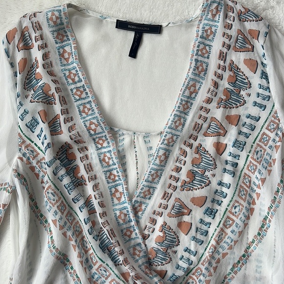 BCBG flowy silk print top - Picture 3 of 7